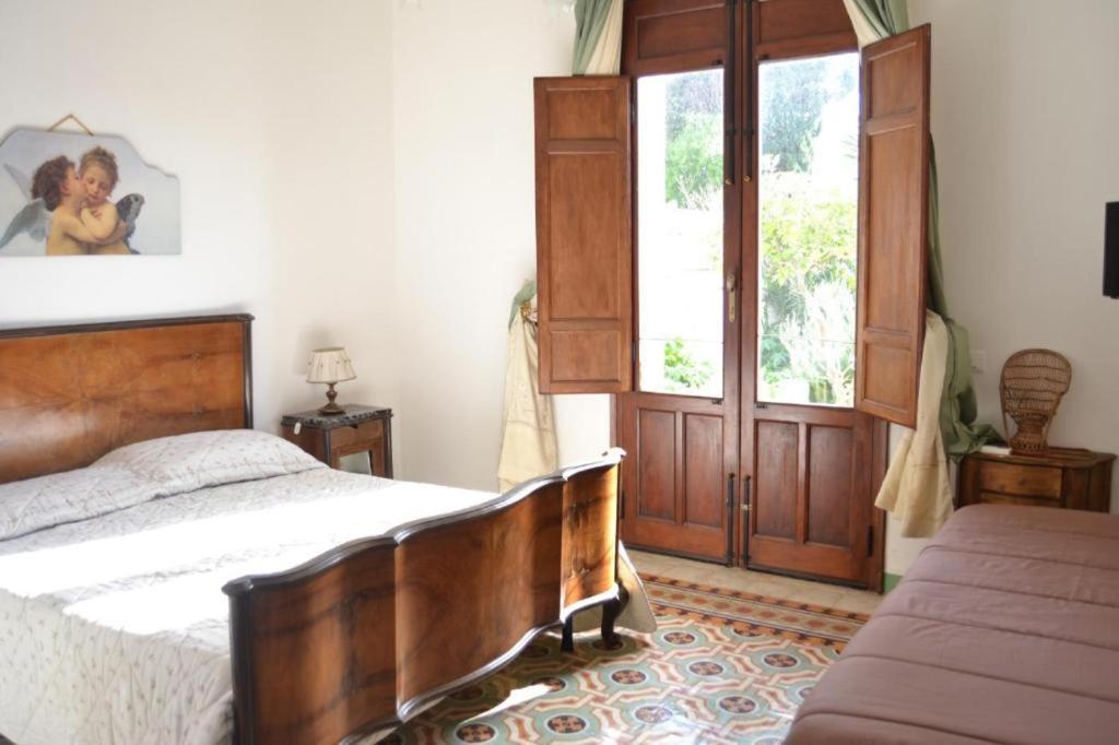 Le Macine 1868 Bed & Breakfast Paceco Exterior photo